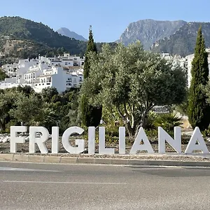 la-perla-de-frigiliana-suites-villa.es-andalucia.com/